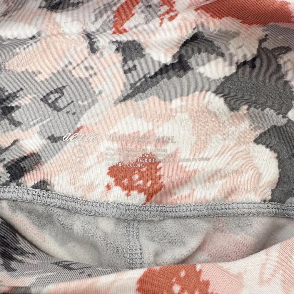 Aerie Chill Play Move Watercolor Leggings Small - Picture 4 of 4